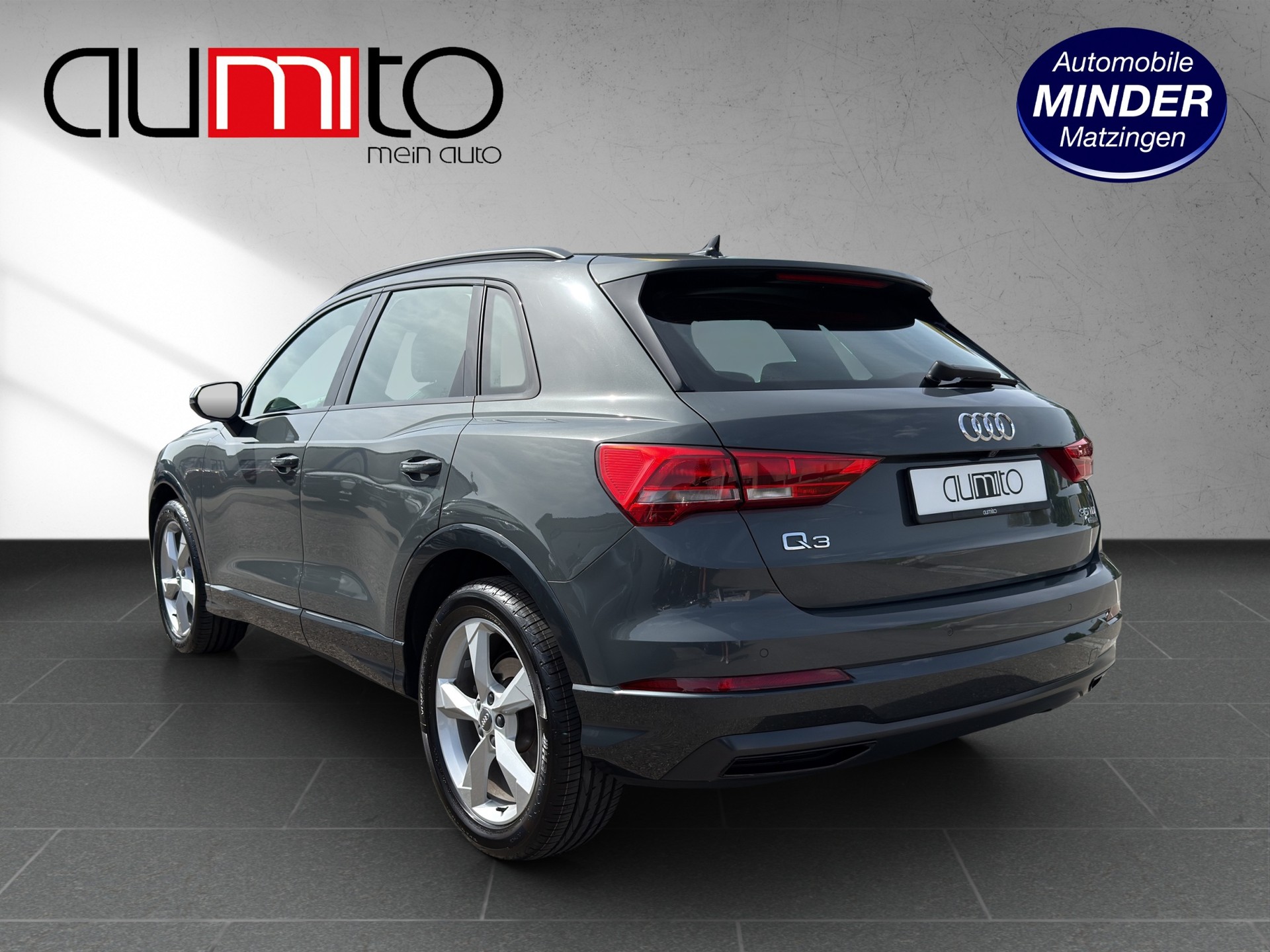 AUDI Q3 35 TDI advanced quattro S-tronic-image-4