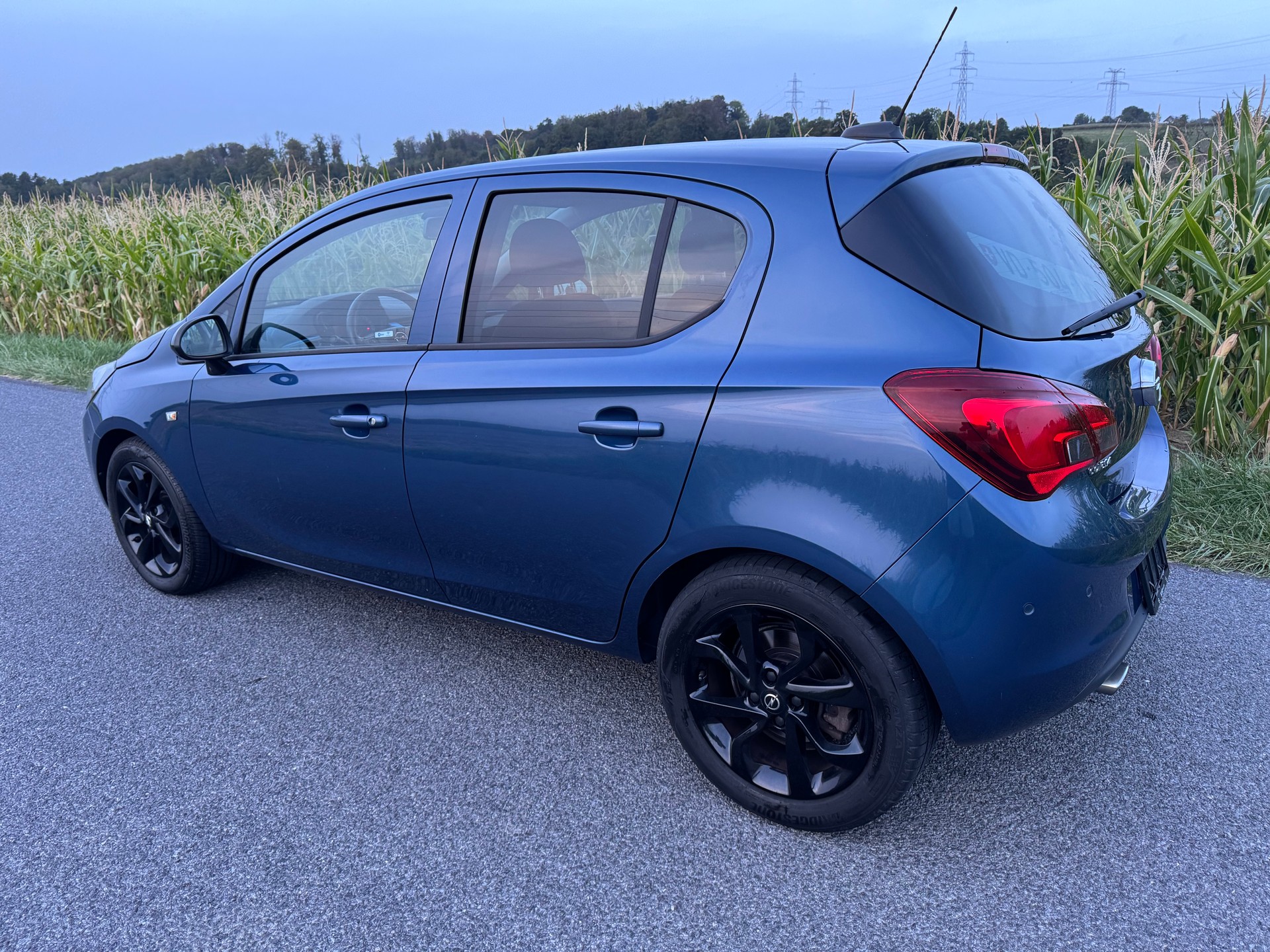 OPEL Corsa 1.0 T EcoFLEX Color Edition-image-2
