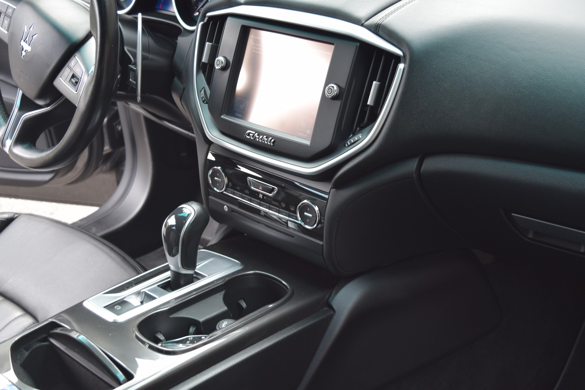 MASERATI Ghibli D 3.0 V6 Automatica-image-12