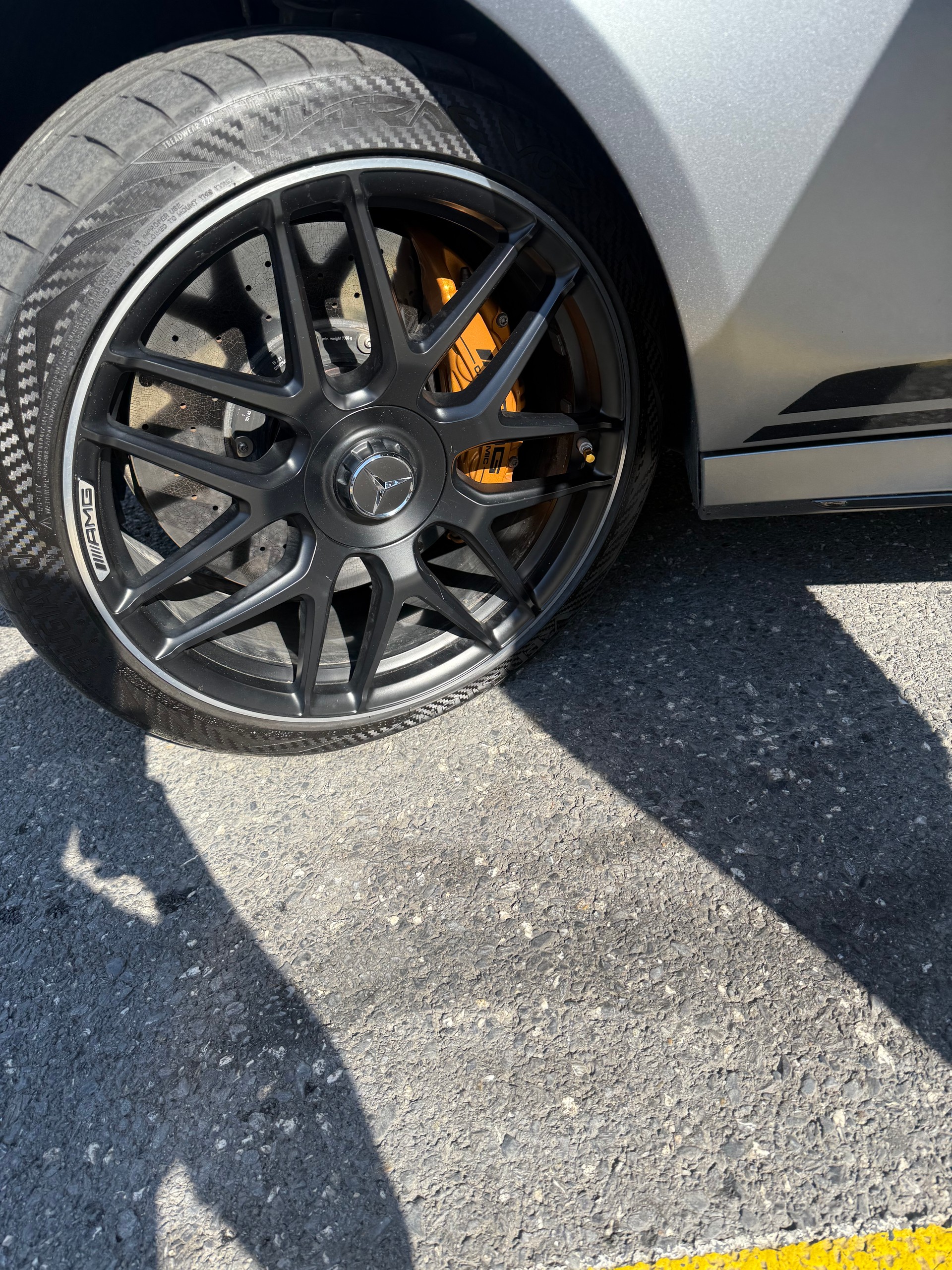 MERCEDES-BENZ E 63 S AMG 4matic+-image-3