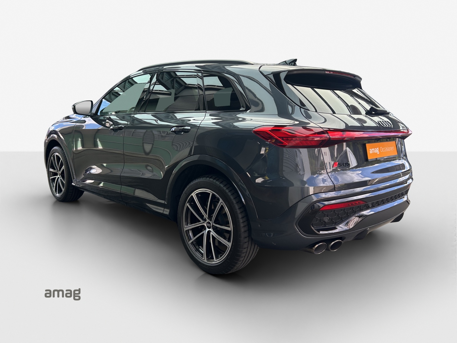 AUDI SQ5 TFSI quattro S-tronic-image-2