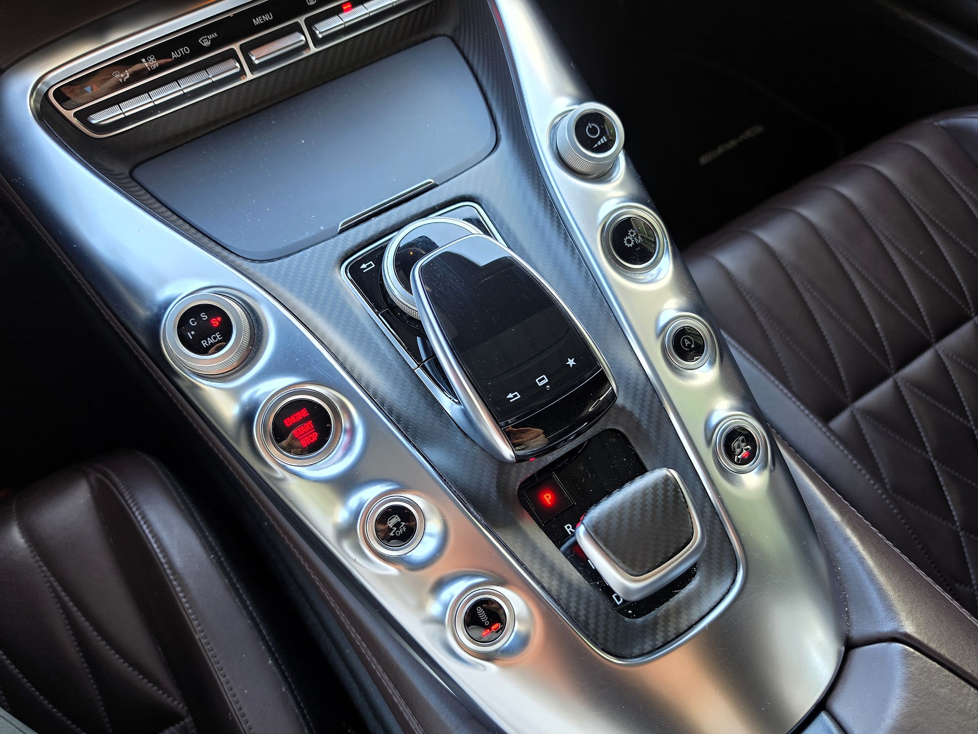 MERCEDES-BENZ AMG GT S Coupé-image-9