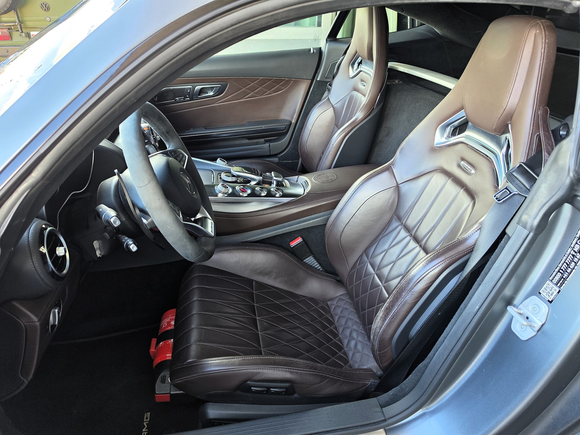 MERCEDES-BENZ AMG GT S Coupé-image-11