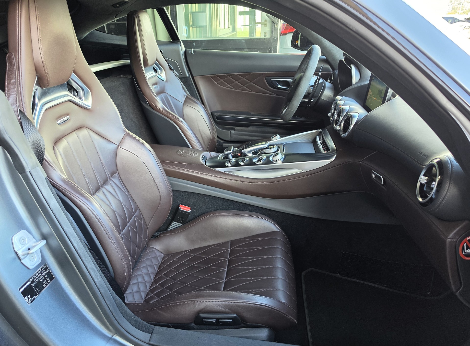 MERCEDES-BENZ AMG GT S Coupé-image-5