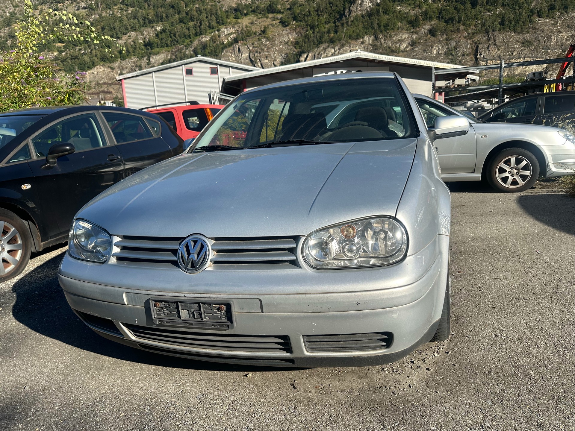 VW Golf 1.8 Comfortline 4Motion-image-0