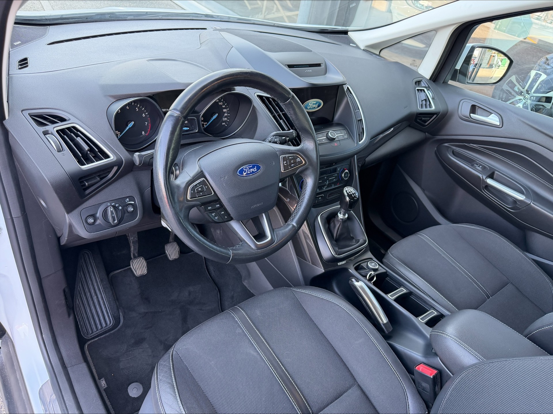 FORD C-Max 1.0 SCTi Trend-image-4