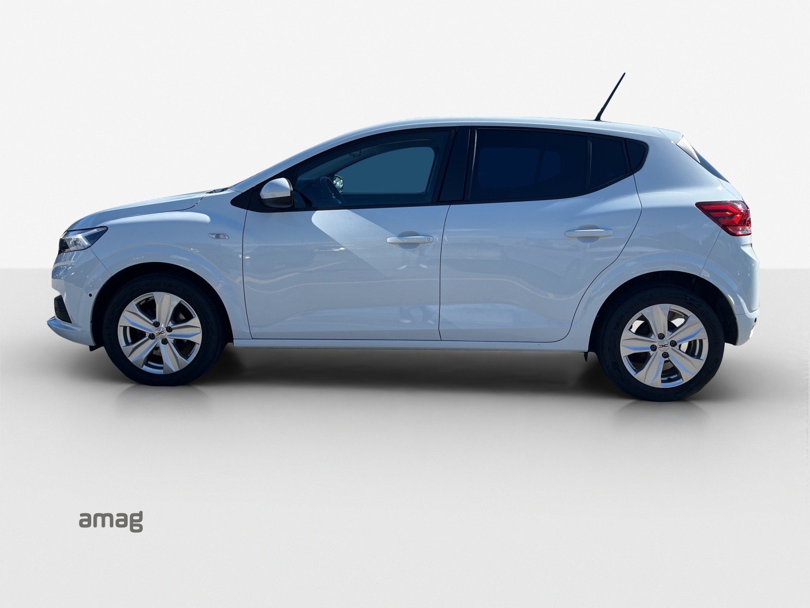 DACIA Sandero TCe 90 Expression CVT-image-1