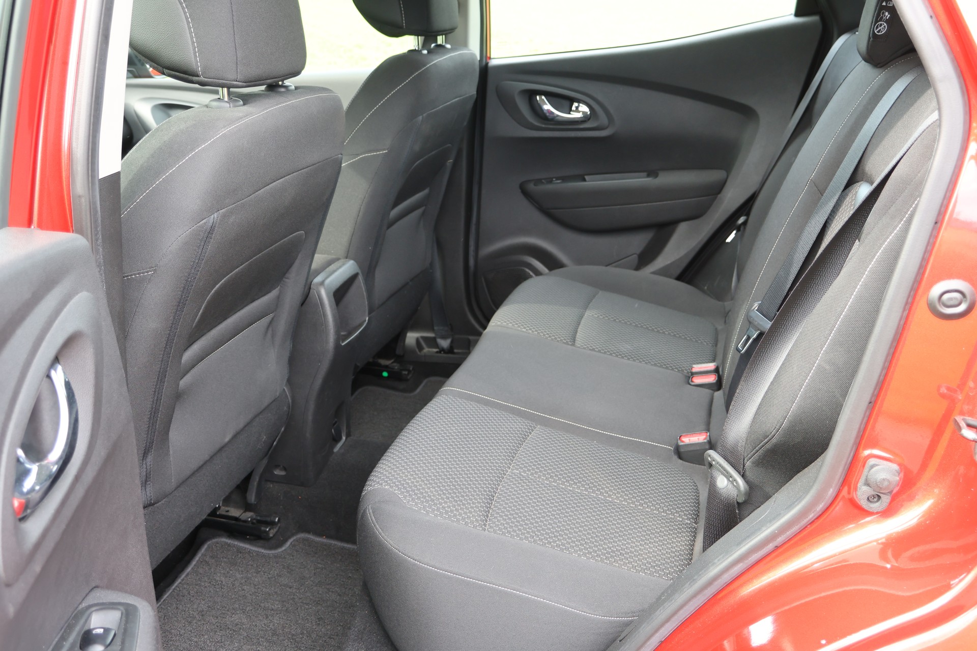 RENAULT Kadjar 1.5 dCi Zen EDC-image-11