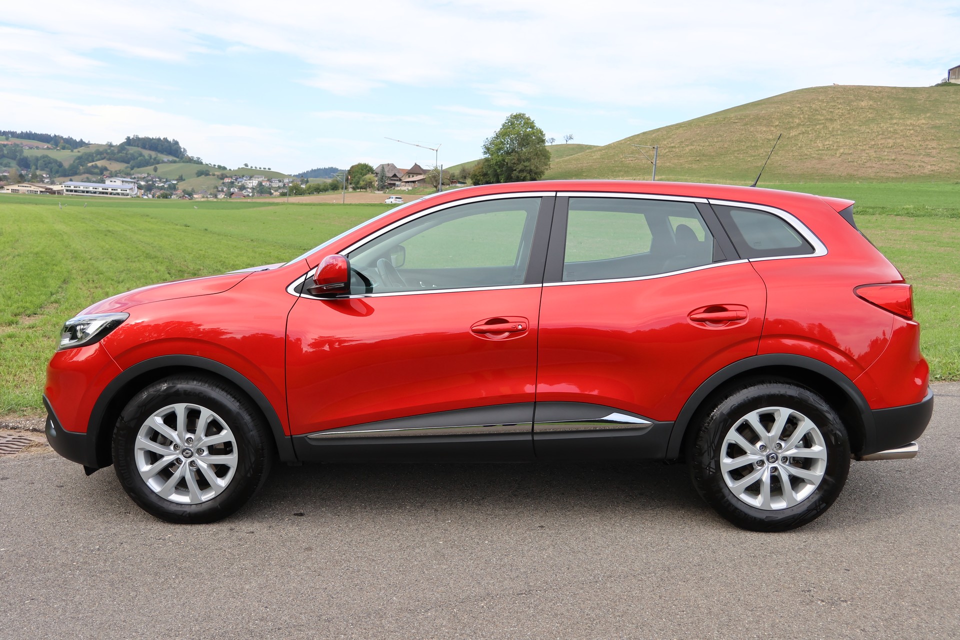 RENAULT Kadjar 1.5 dCi Zen EDC-image-1
