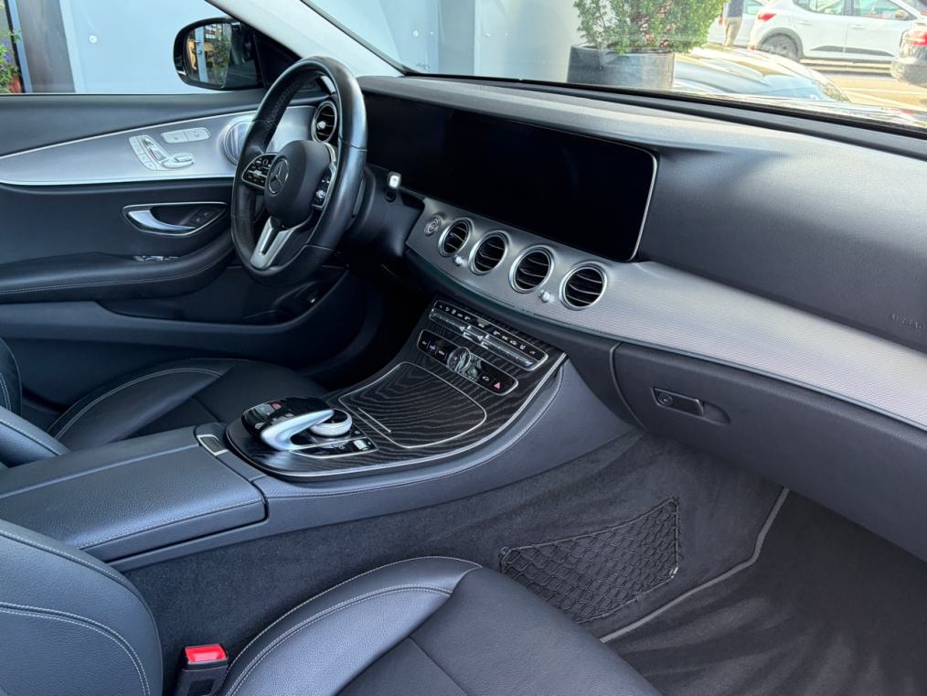 MERCEDES-BENZ E 200 Avantgarde 4Matic 9G-Tronic-image-8