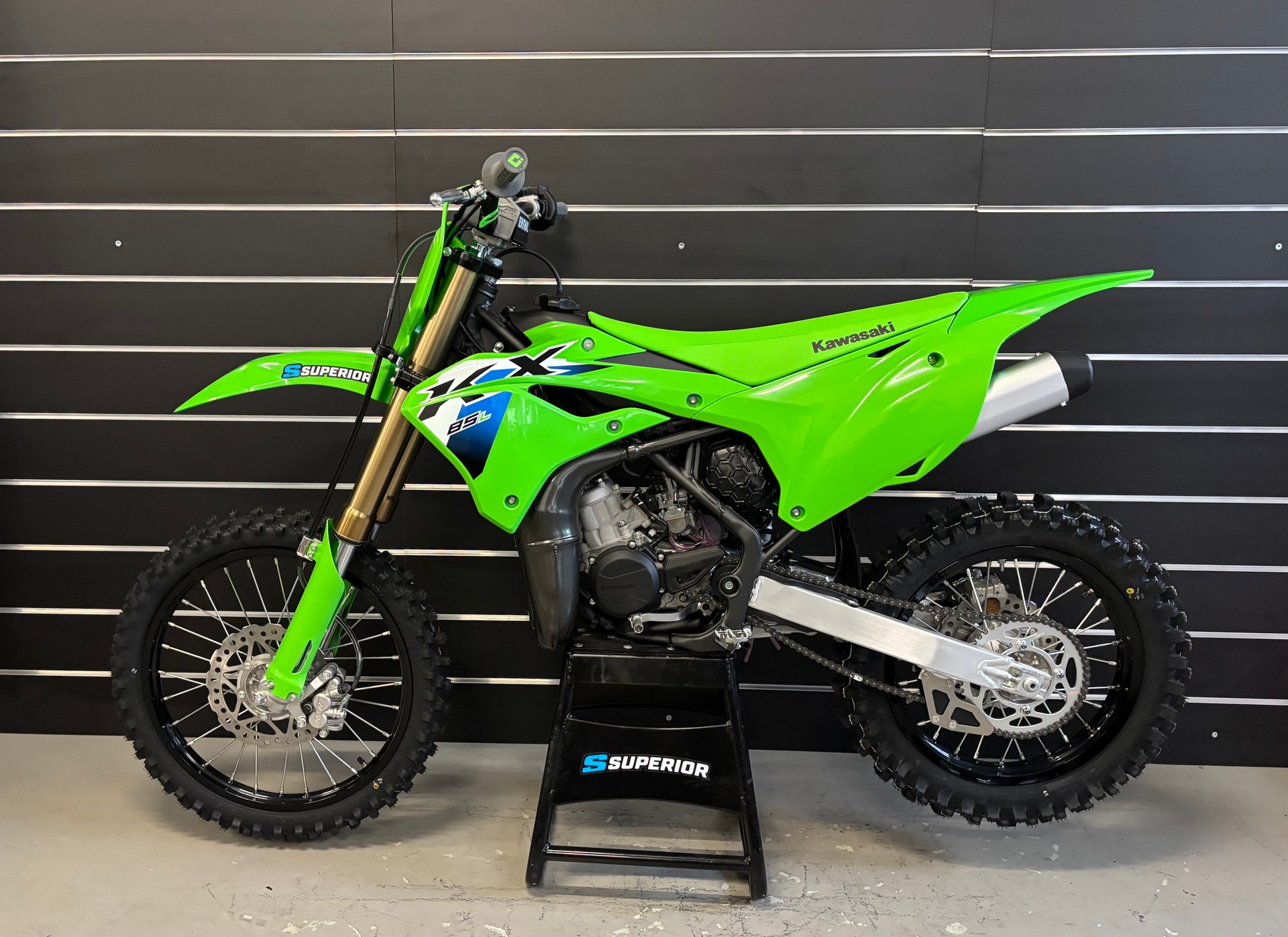 KAWASAKI KX 85 GR-showroom-element-1