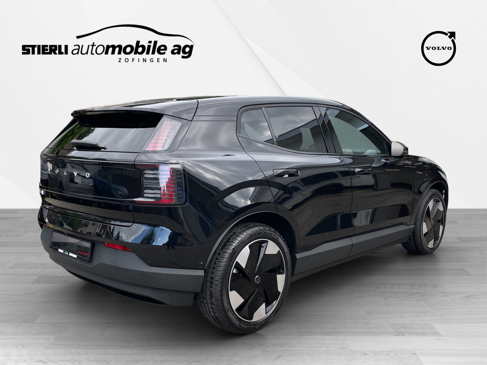 VOLVO EX 30 E60 Twin Ultra Performance AWD-image-4