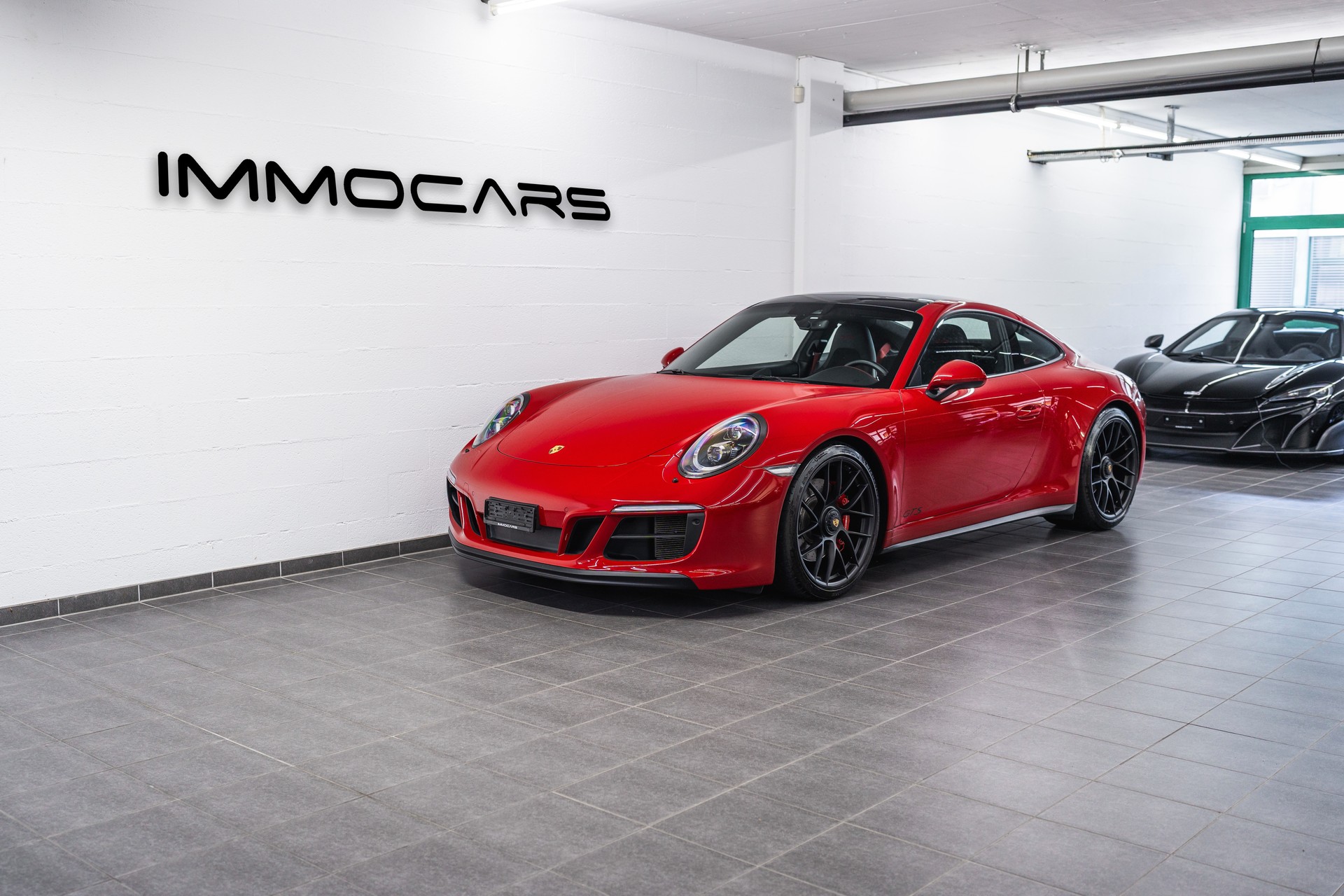 PORSCHE 911 Carrera 4 GTS PDK