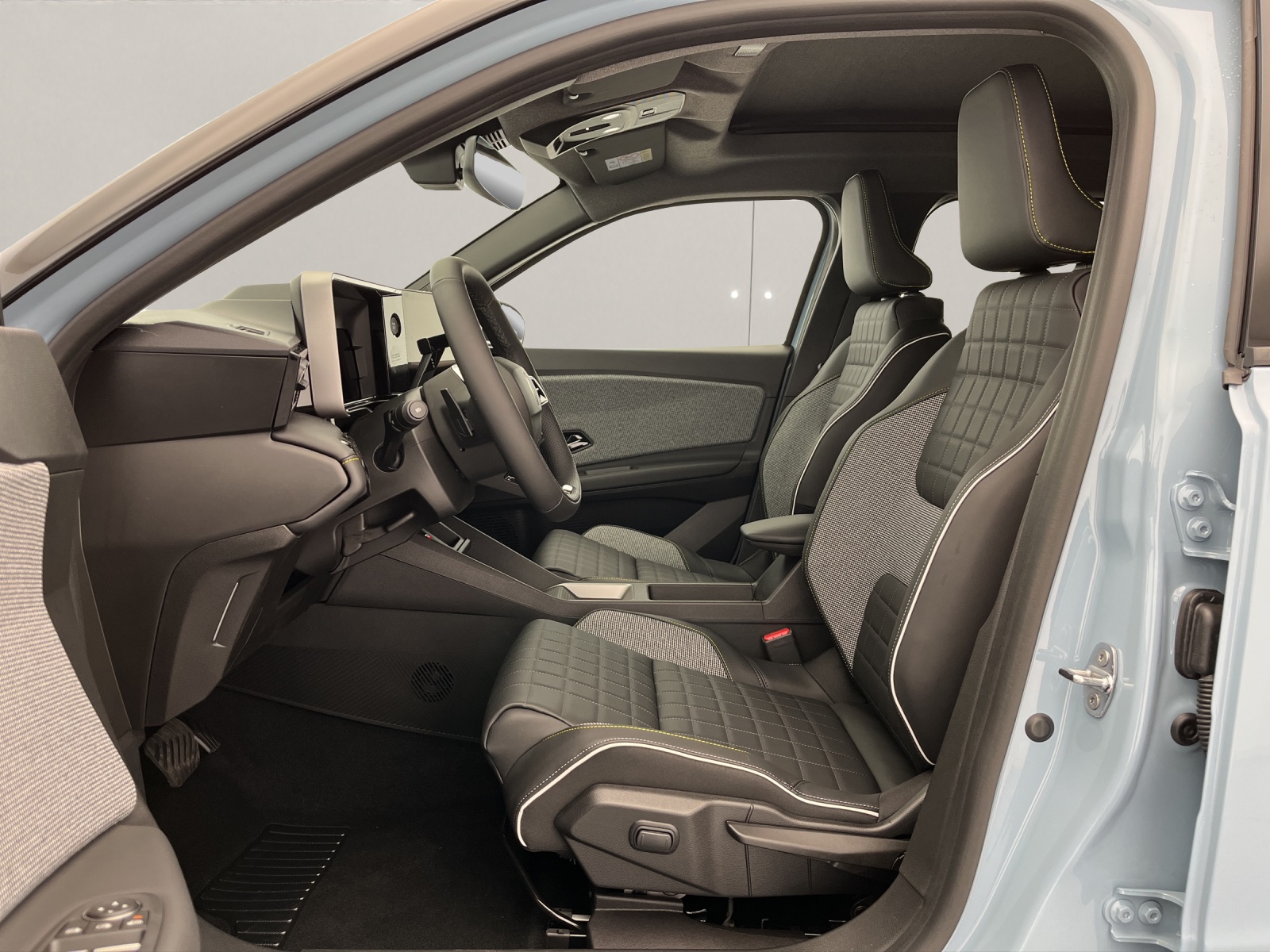 RENAULT R4 E-Tech Comfort Range plein sud iconic-image-7