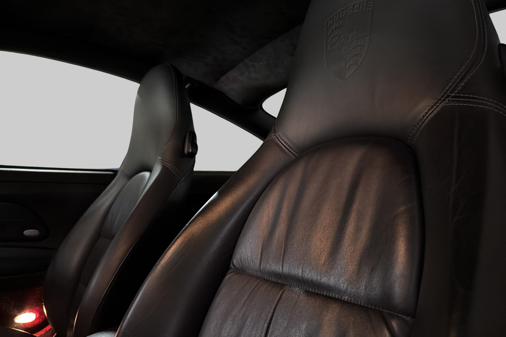 PORSCHE 911 Carrera 4 S-image-20