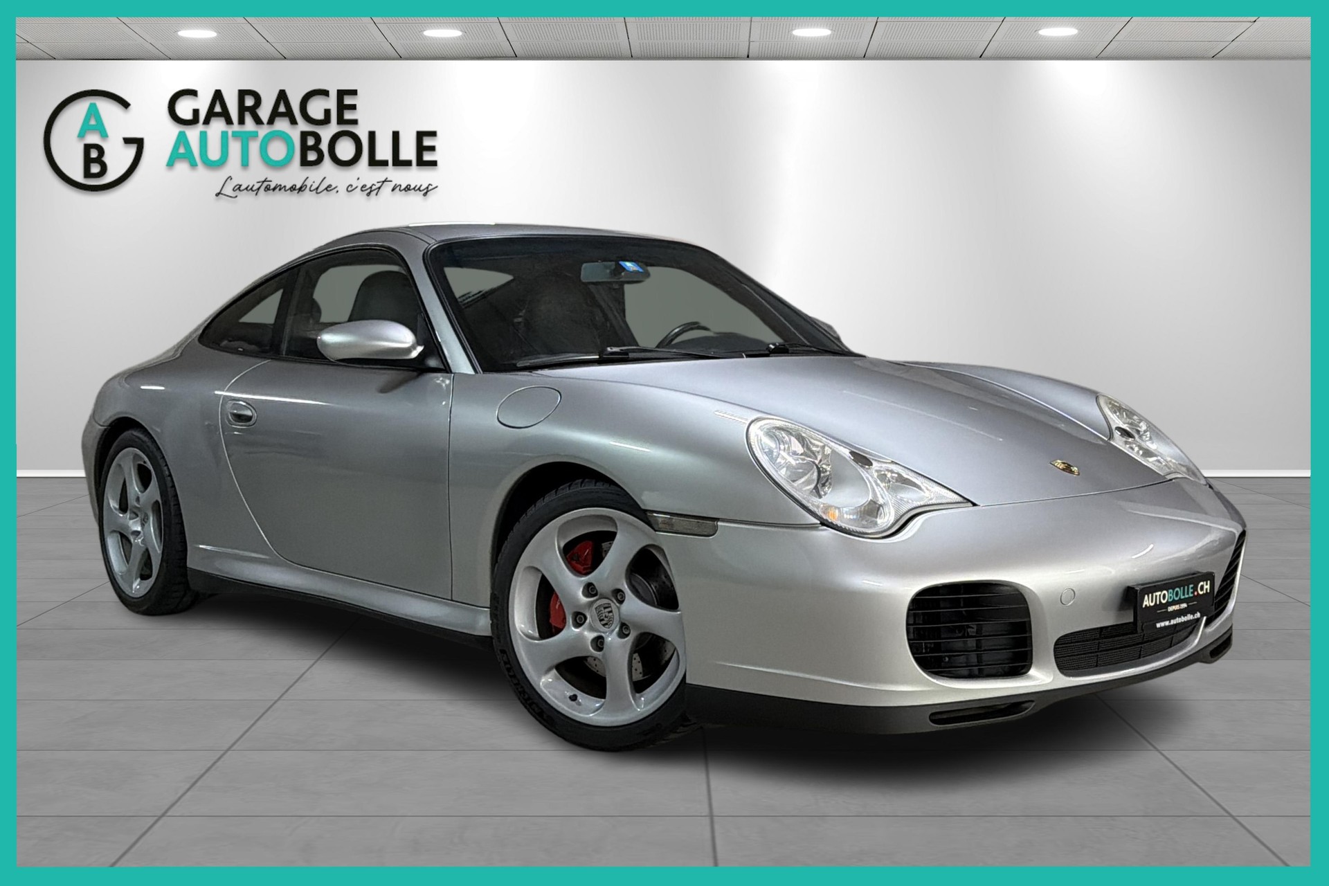 PORSCHE 911 Carrera 4 S-image-0