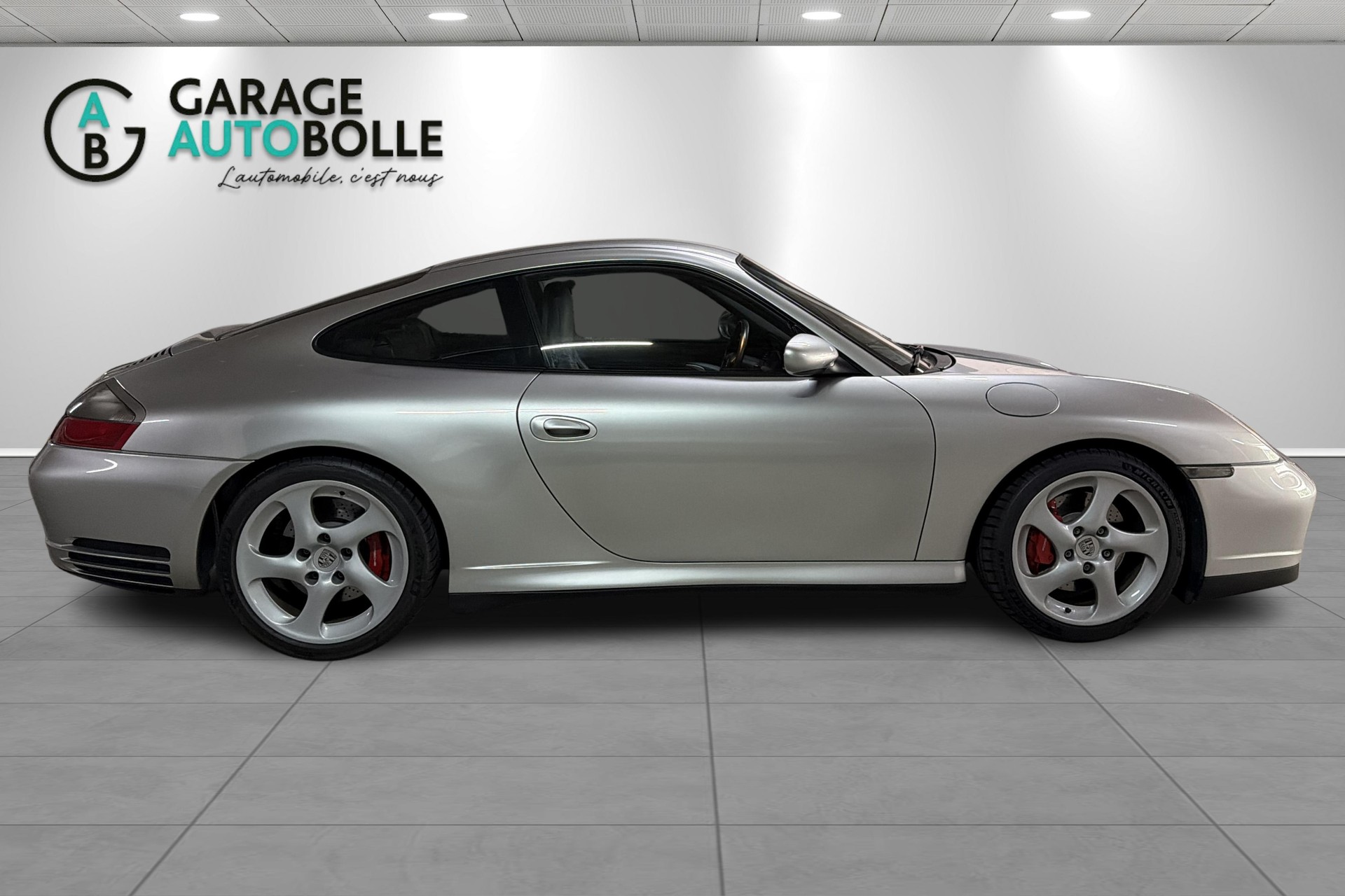 PORSCHE 911 Carrera 4 S-image-2