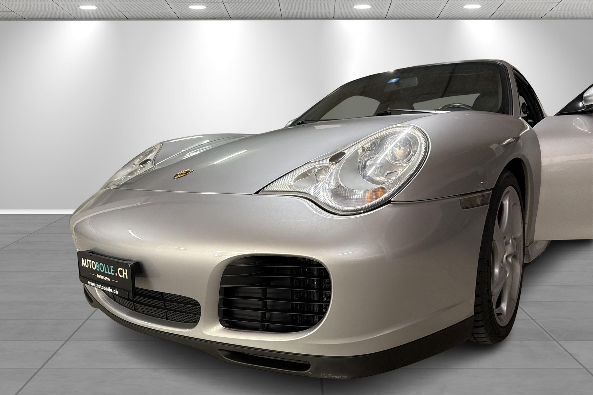 PORSCHE 911 Carrera 4 S-image-22