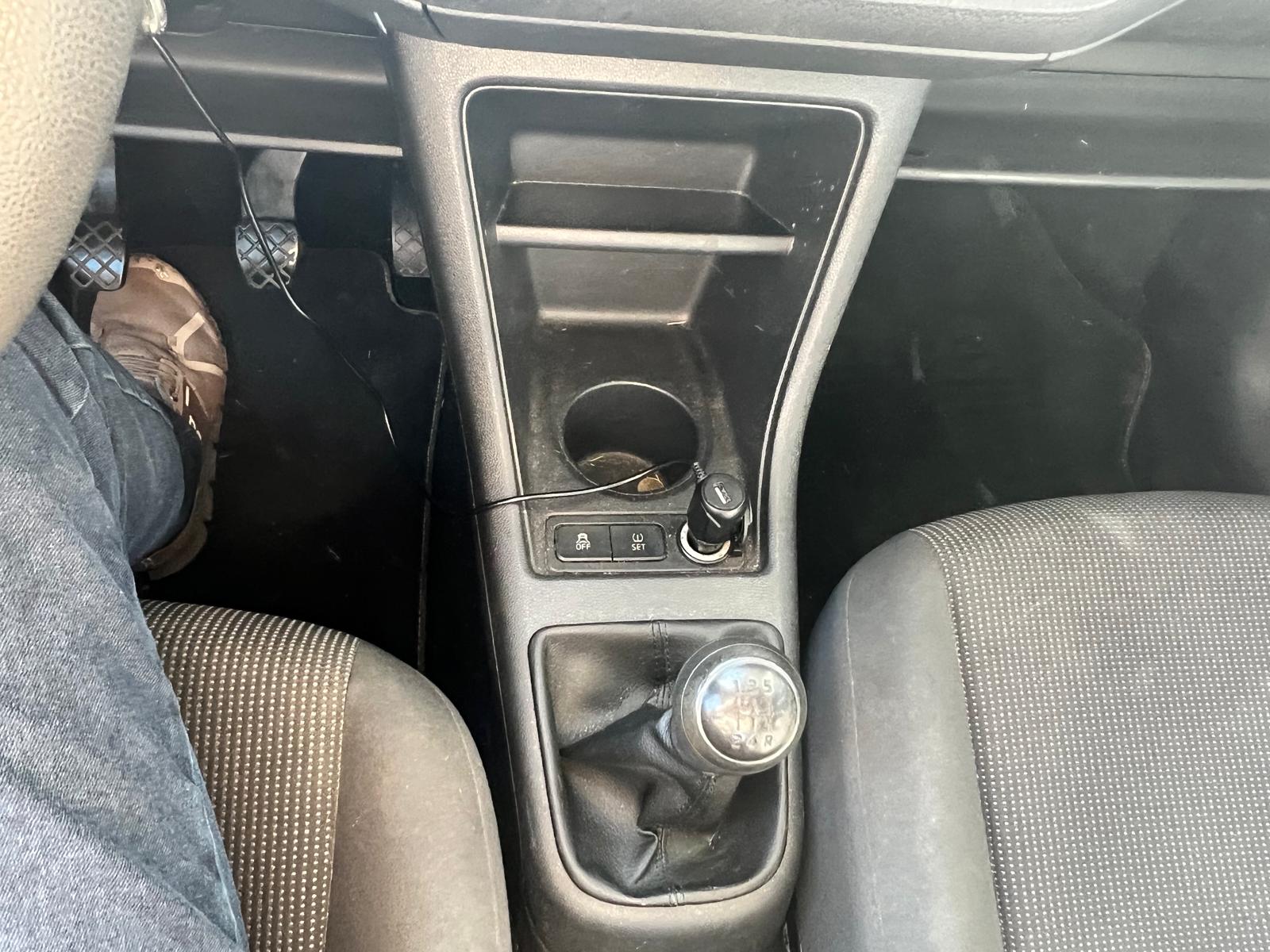 VW Up 1.0 MPI 60 Take-image-11