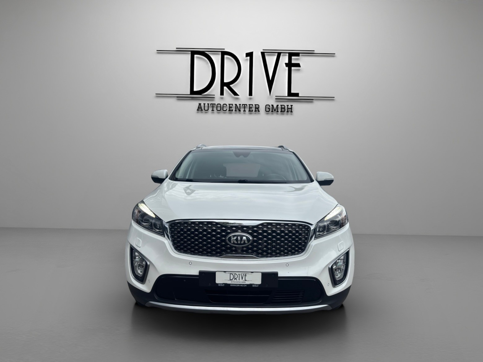 KIA Sorento 2.2 CRDI Style 7P. Automatic-image-1