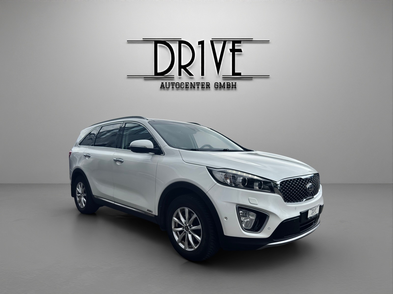 KIA Sorento 2.2 CRDI Style 7P. Automatic-image-2