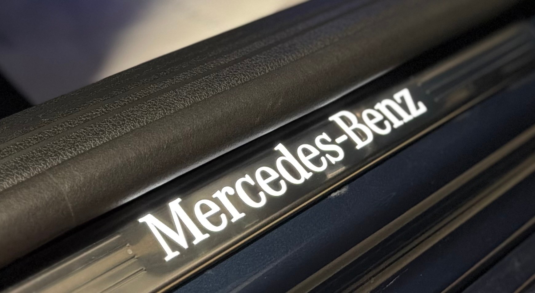 MERCEDES-BENZ B 200 AMG Line 7G-DCT-image-26