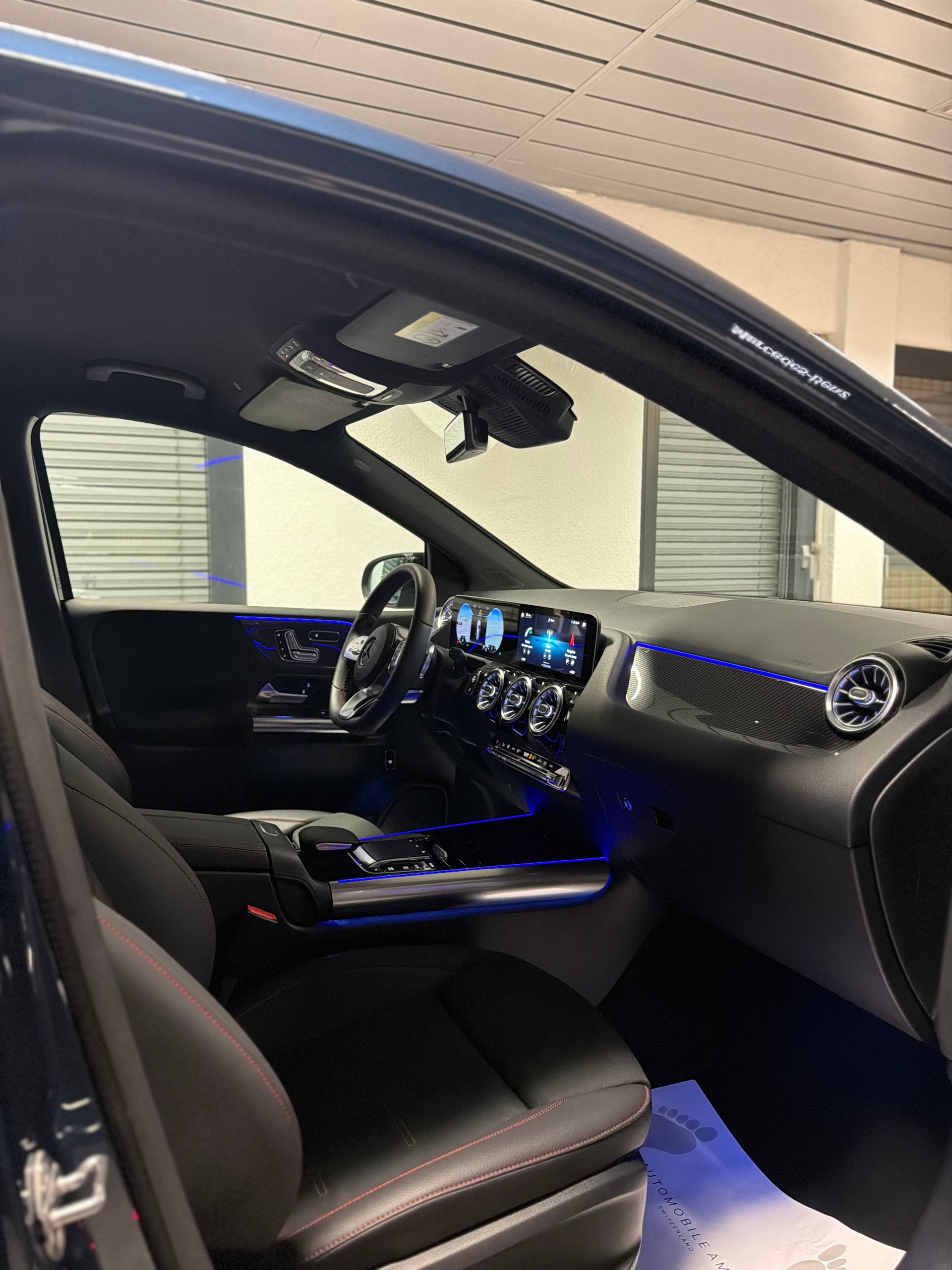 MERCEDES-BENZ B 200 AMG Line 7G-DCT-image-9