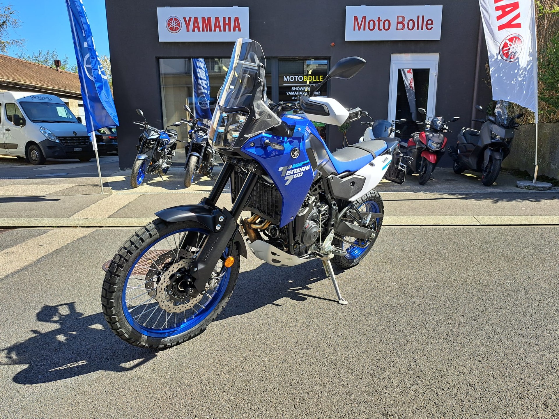 YAMAHA Tenere 700-showroom-element-3