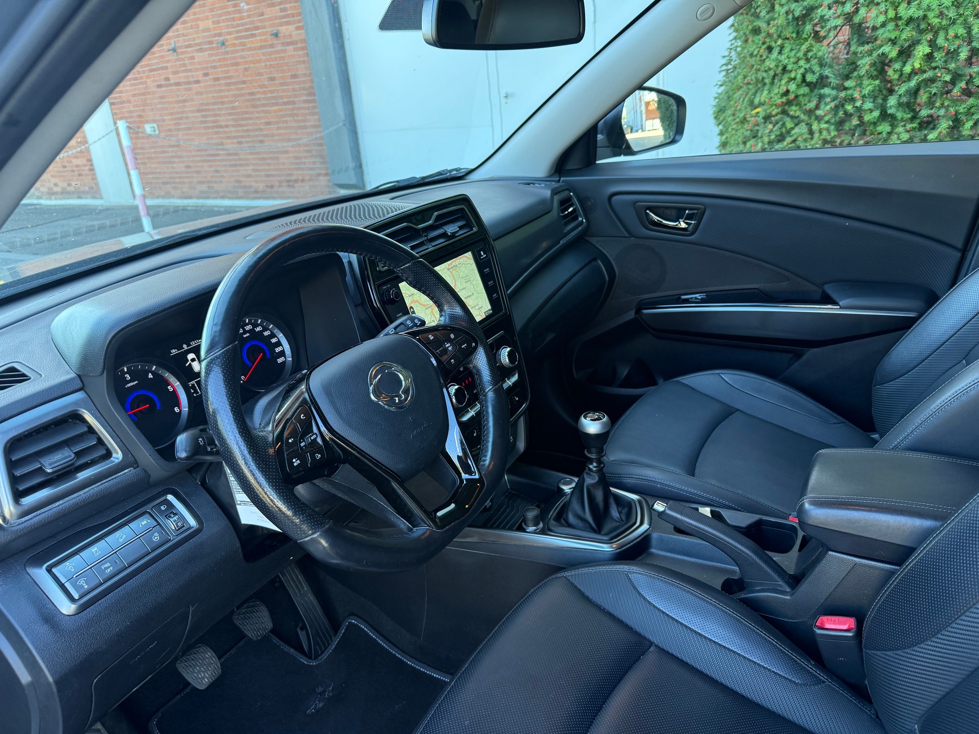 KGM-SsangYong Tivoli 1.6 e-Xdi Amber 2WD-image-7