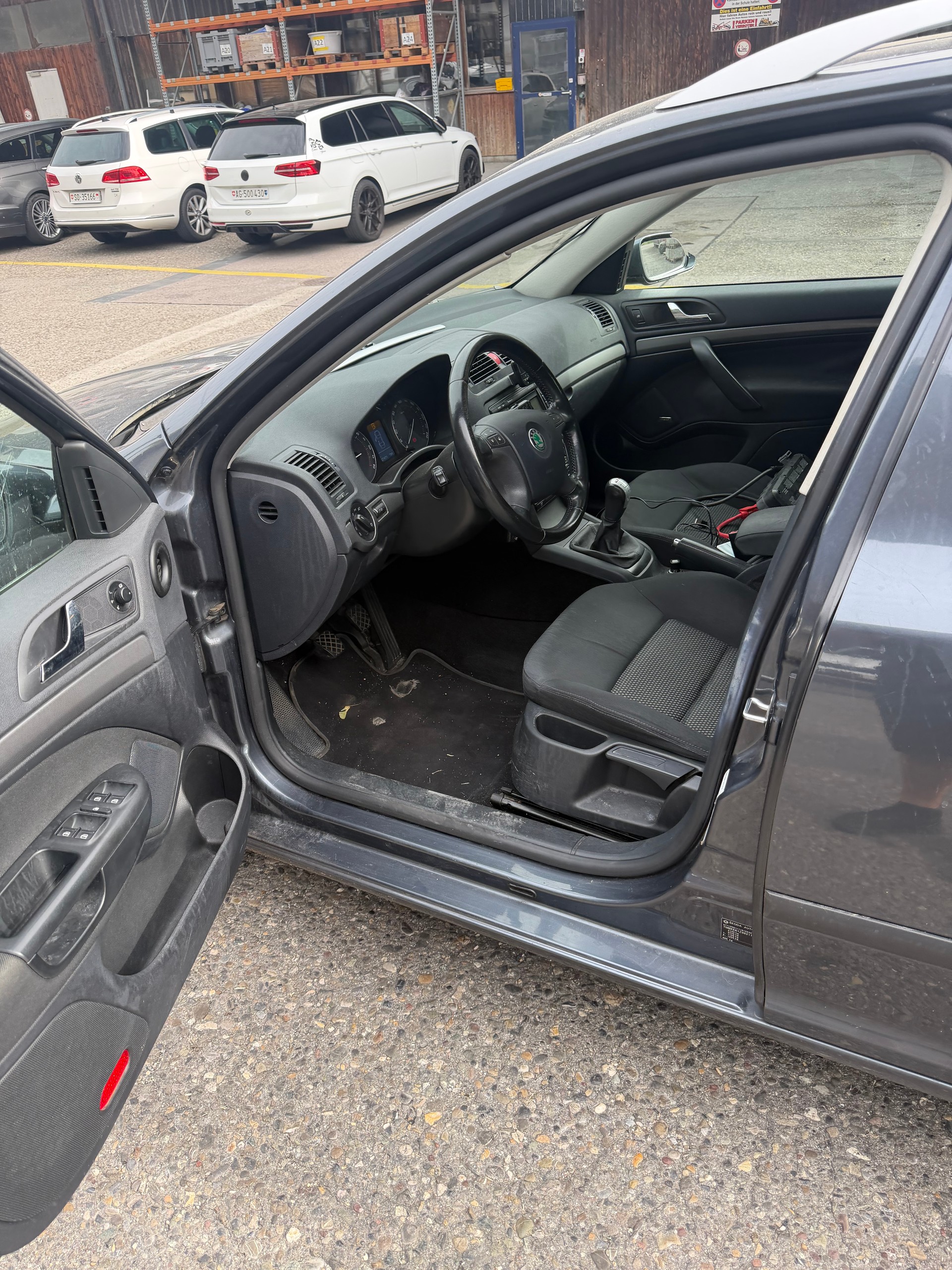 SKODA Octavia 2.0 TDI Laurin & Klement 4x4-image-8