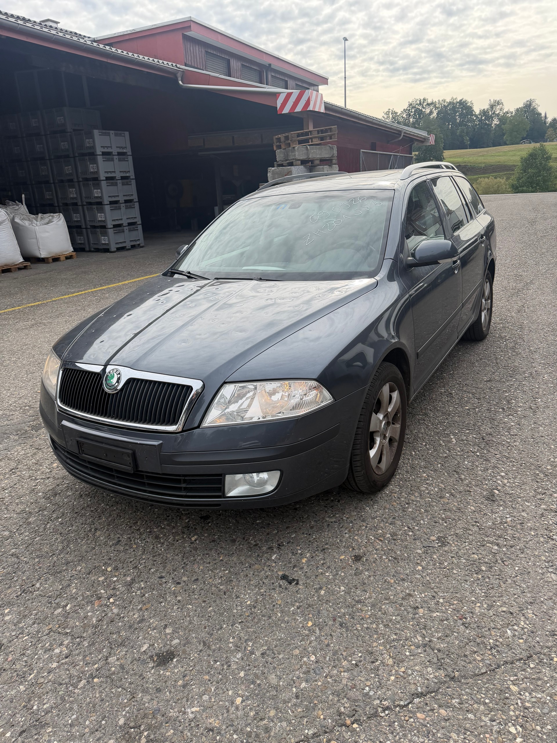 SKODA Octavia 2.0 TDI Laurin & Klement 4x4-image-0