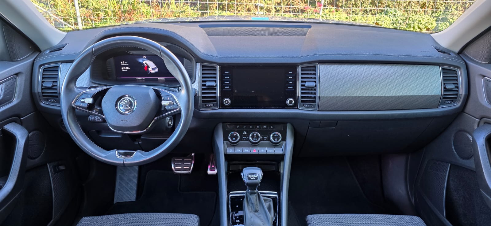 SKODA Kodiaq 2.0 TDI CR Style 4x4 DSG-image-13