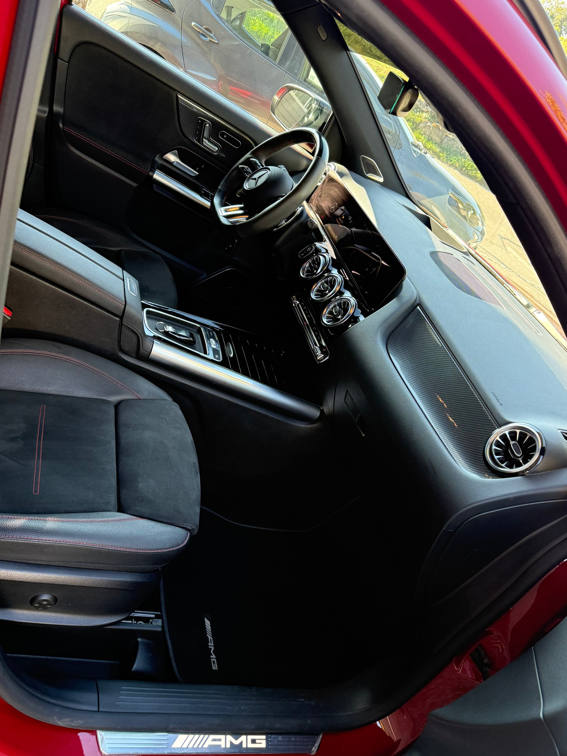MERCEDES-BENZ GLA AMG 45 S 4Matic+ 8G-DCT-image-7