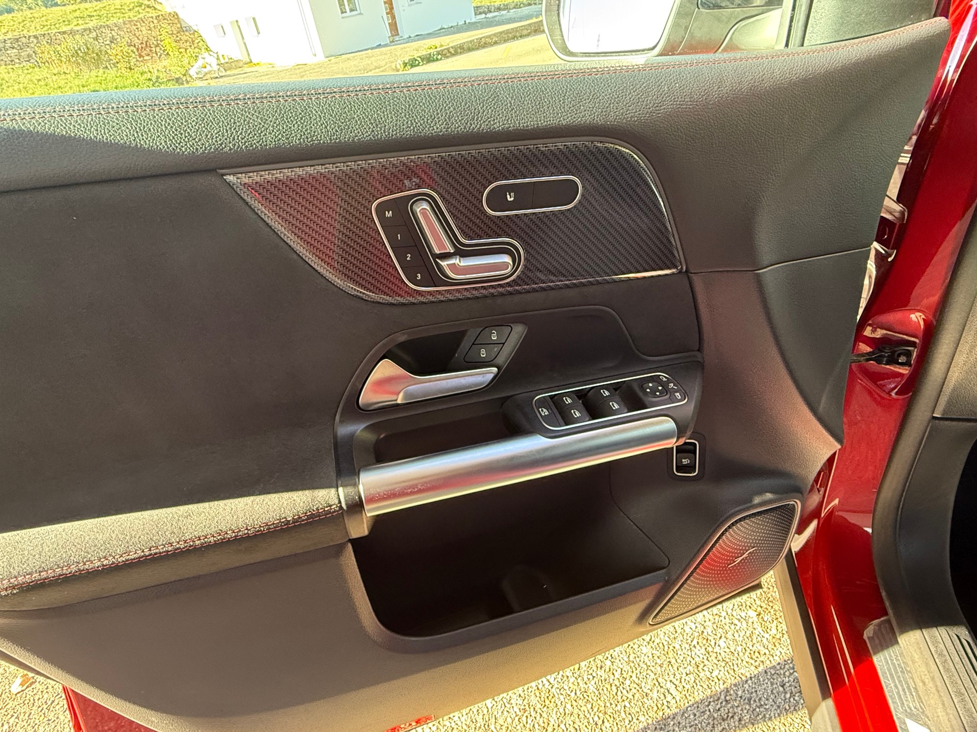 MERCEDES-BENZ GLA AMG 45 S 4Matic+ 8G-DCT-image-11