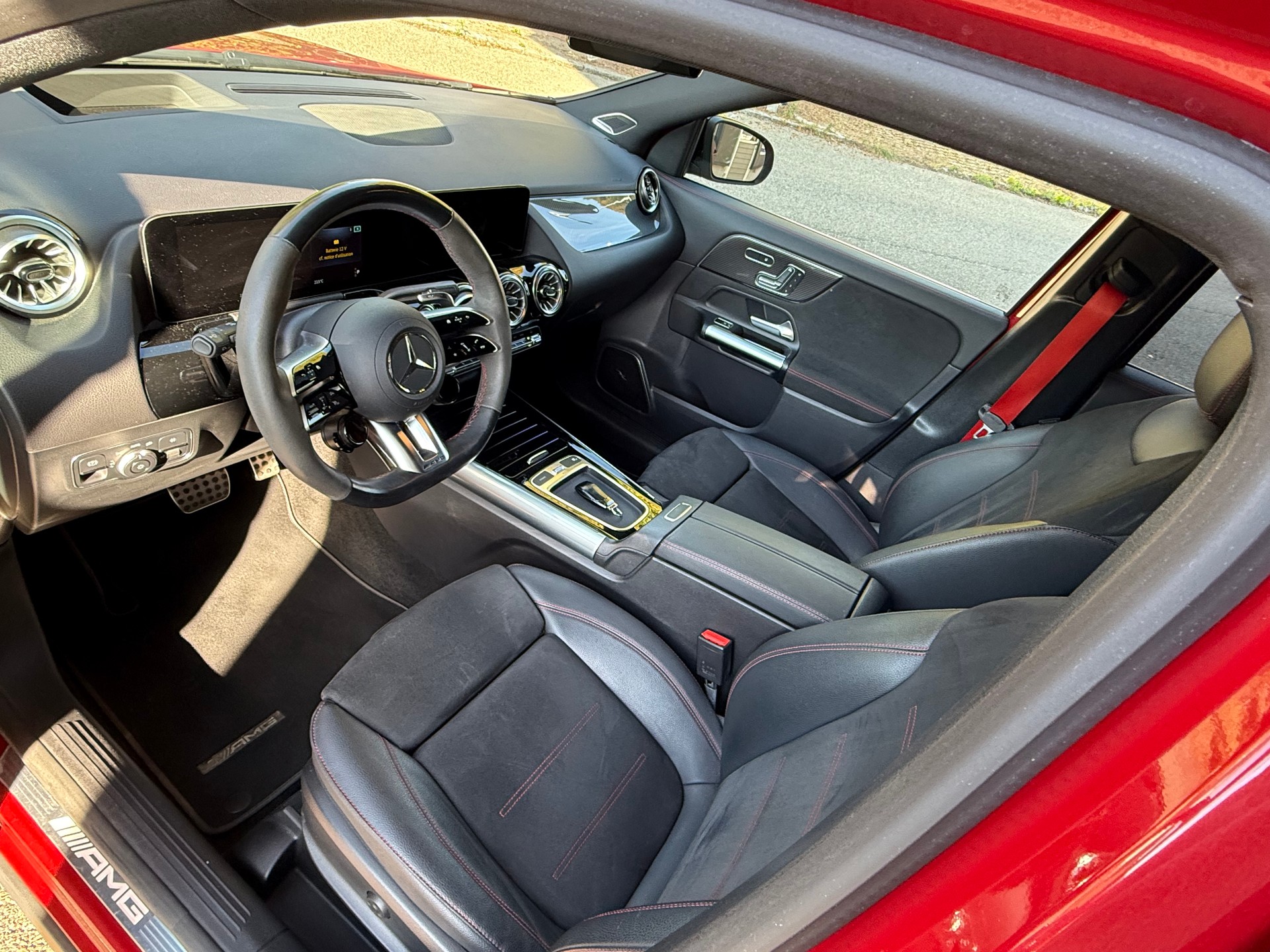 MERCEDES-BENZ GLA AMG 45 S 4Matic+ 8G-DCT-image-8