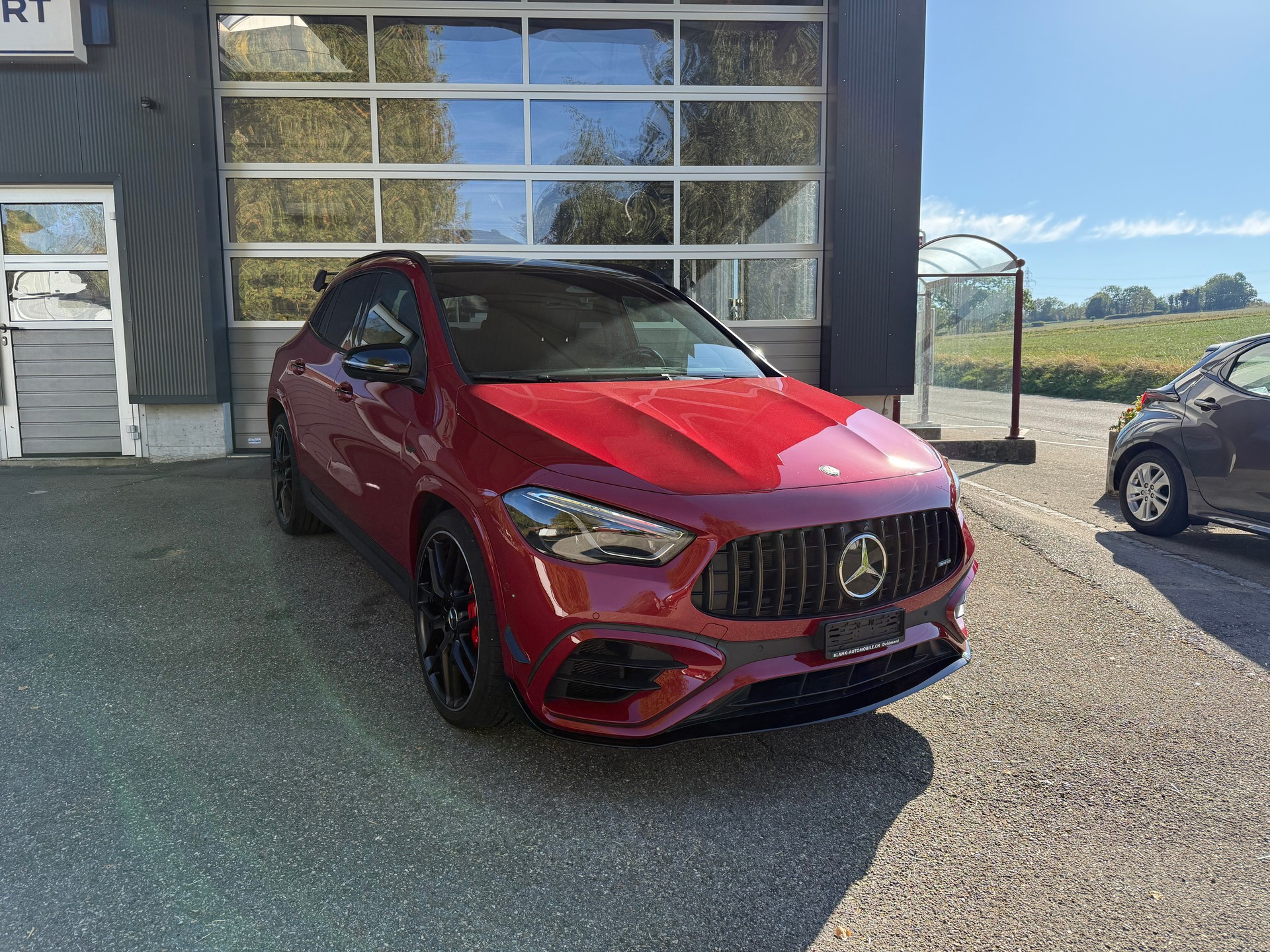 MERCEDES-BENZ GLA AMG 45 S 4Matic+ 8G-DCT-image-1