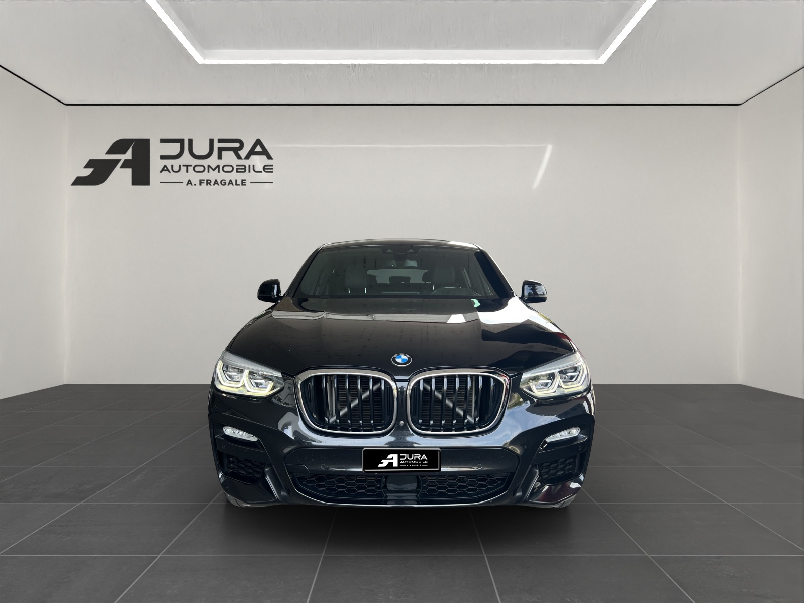 BMW BMW X4 xDrive 25d M Sport-image-2