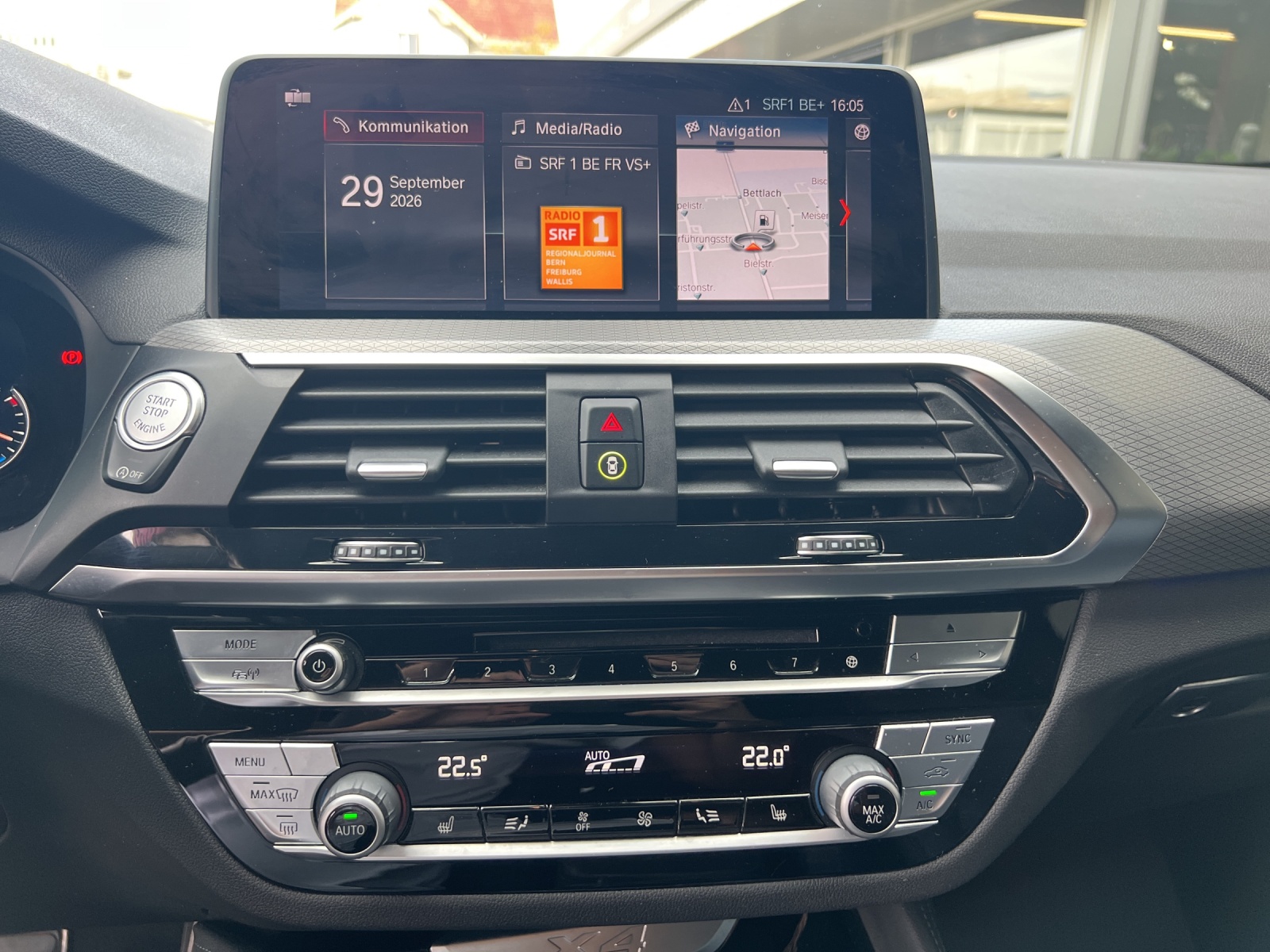 BMW BMW X4 xDrive 25d M Sport-image-12
