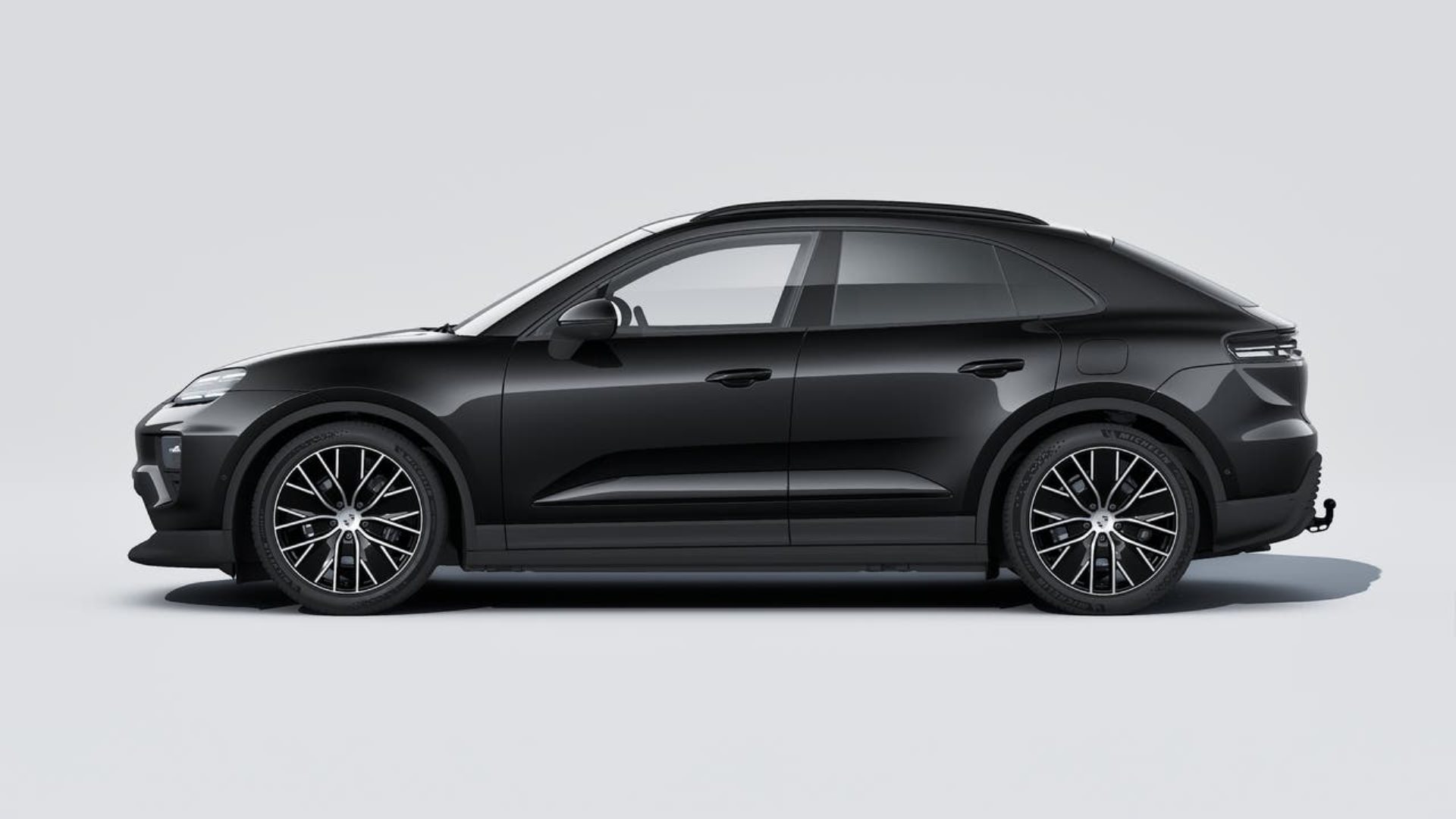 PORSCHE Macan 4-showroom-element-1