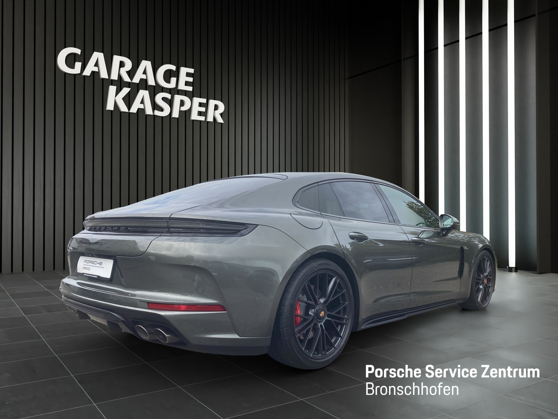 PORSCHE Panamera GTS-image-4