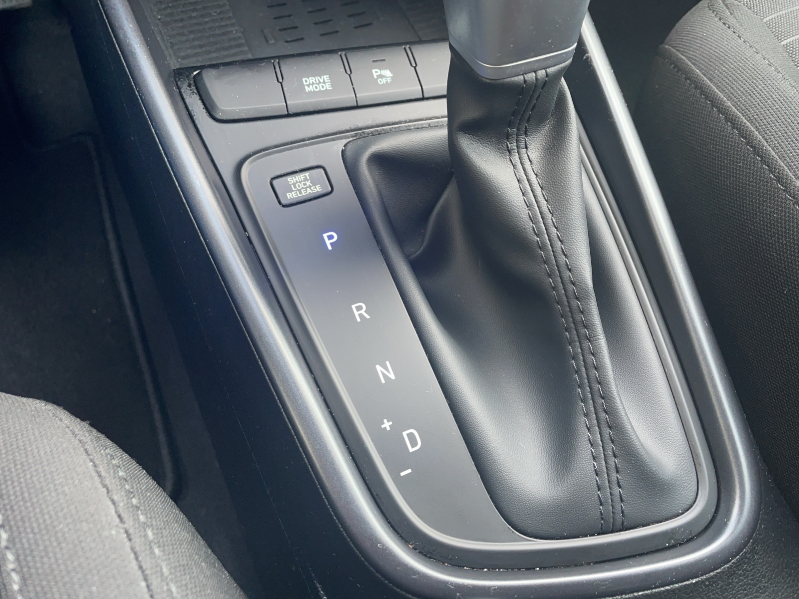 HYUNDAI i20 1.0 T-GDi Origo-image-15