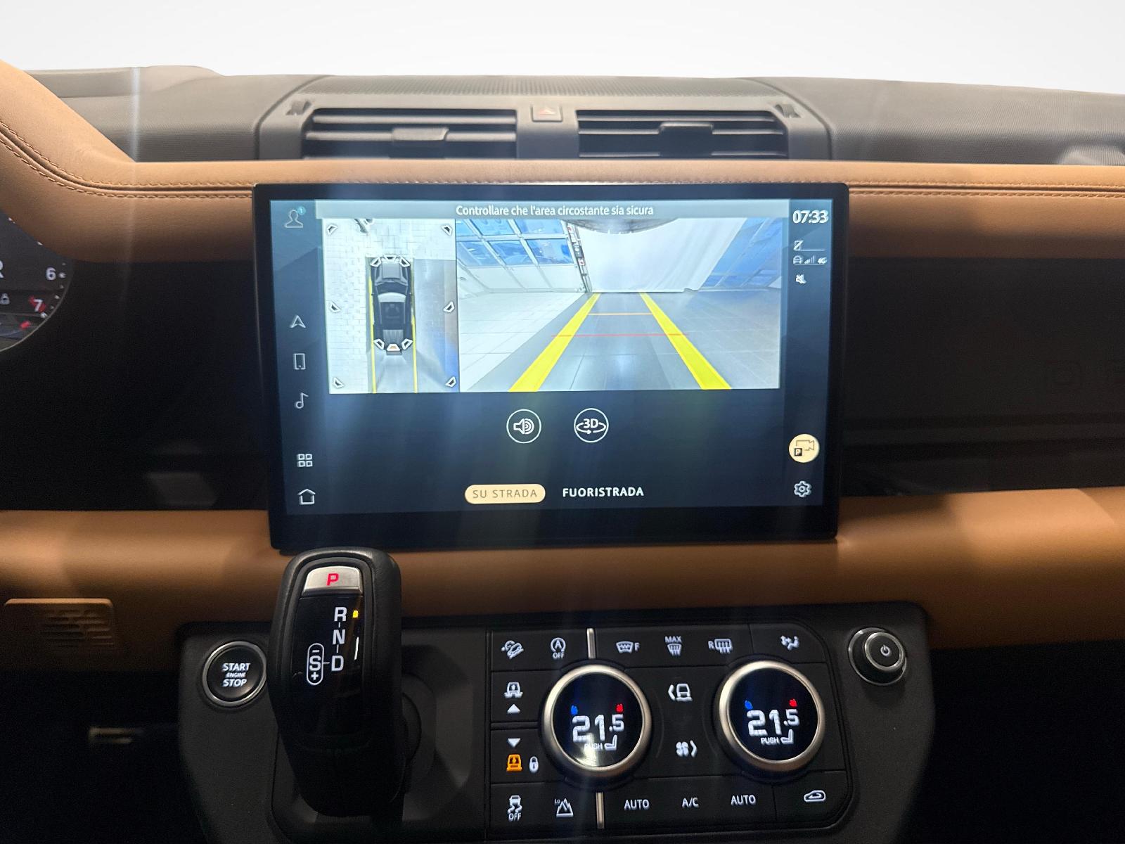 LAND ROVER Defender 110 3.0 I6 X-image-14