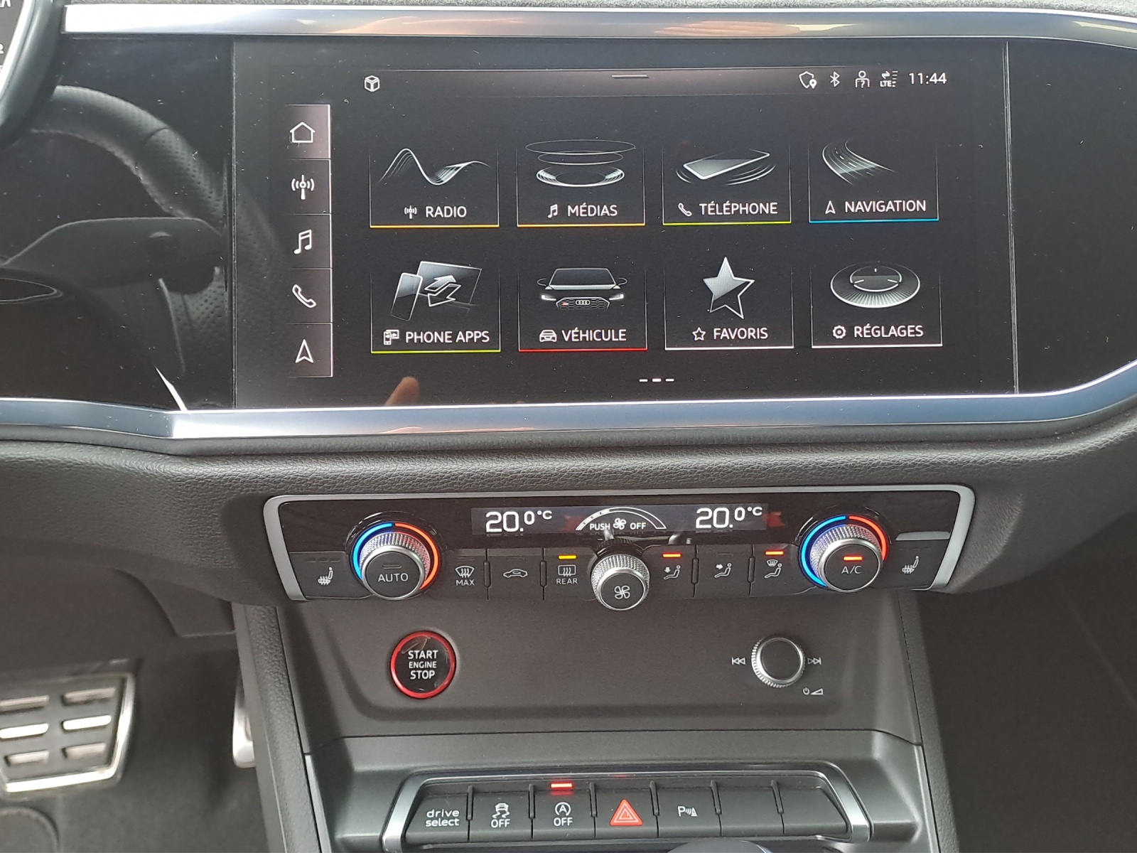 AUDI RS Q3 Sportback quattro S tronic-image-10