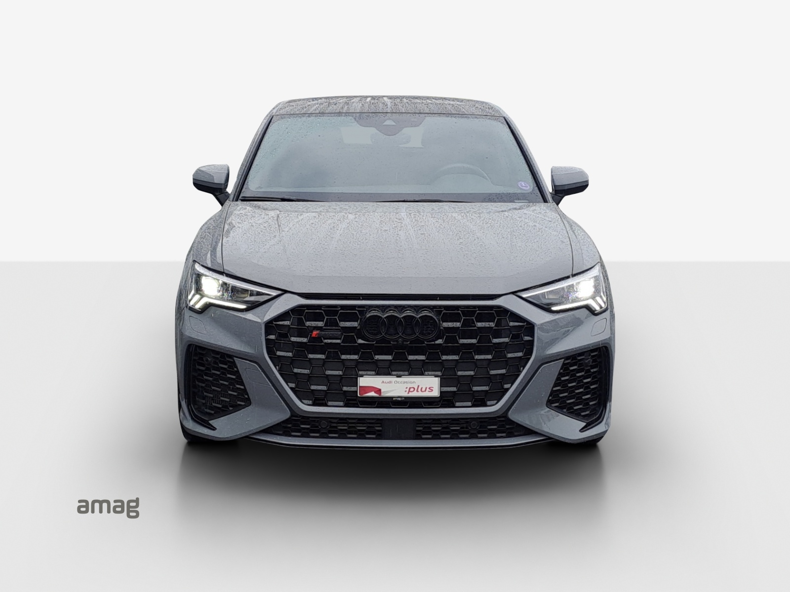 AUDI RS Q3 Sportback quattro S tronic-image-6