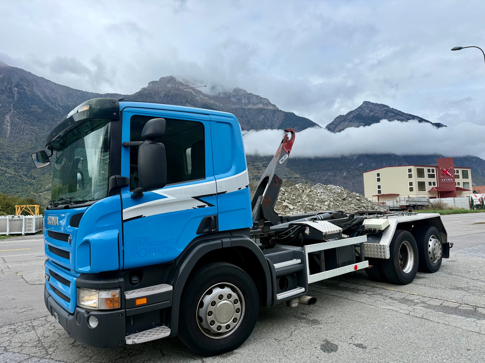 SCANIA P 380 LB6x24-image-0