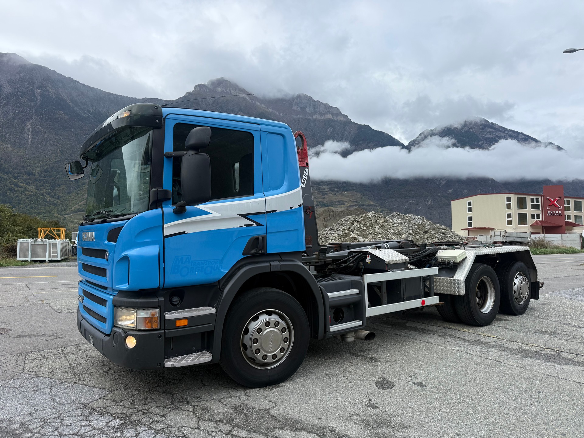 SCANIA P 380 LB6x24-image-3