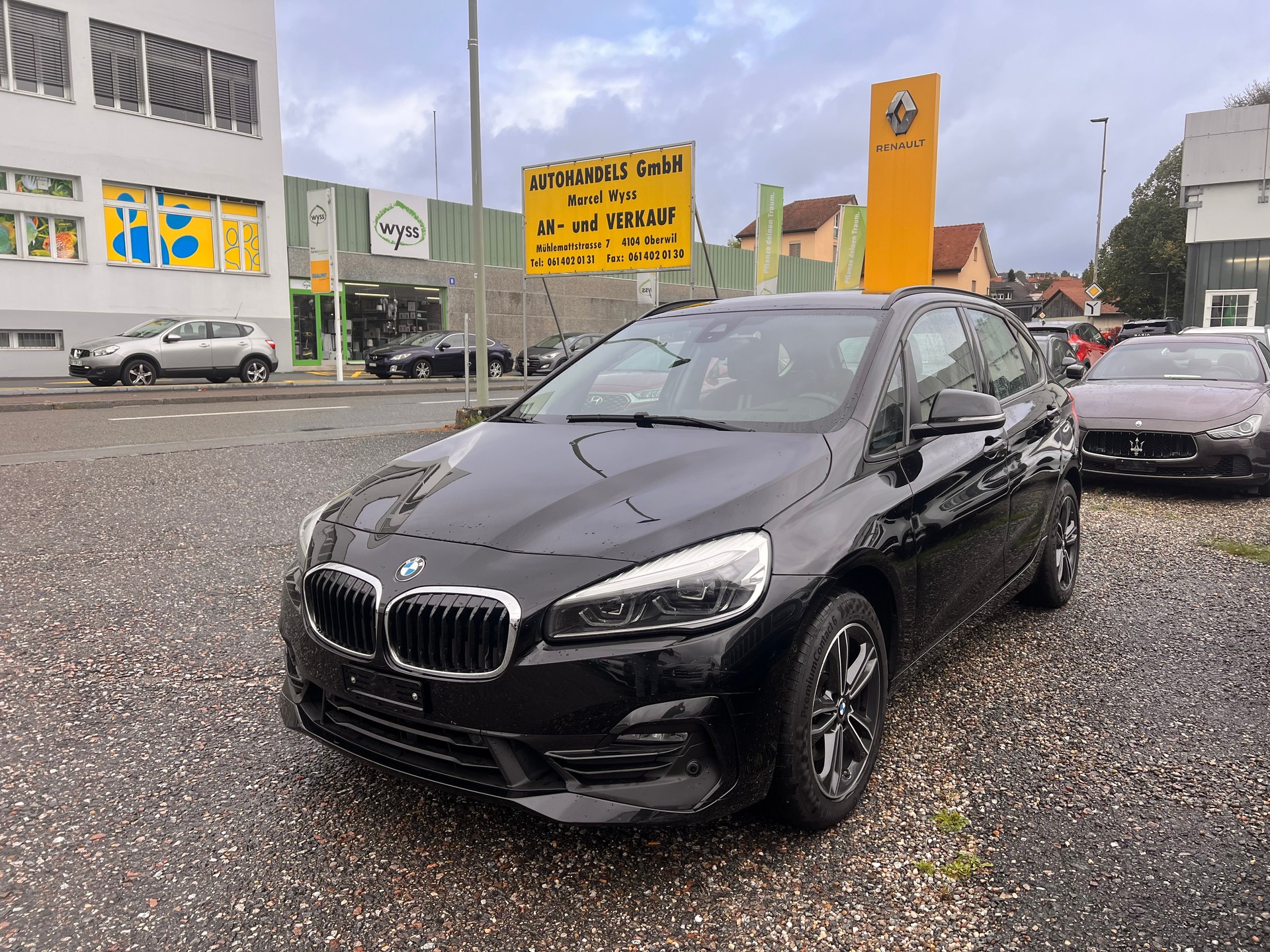 BMW 218d xDrive Active Tourer Steptronic Sport Line-showroom-element-2