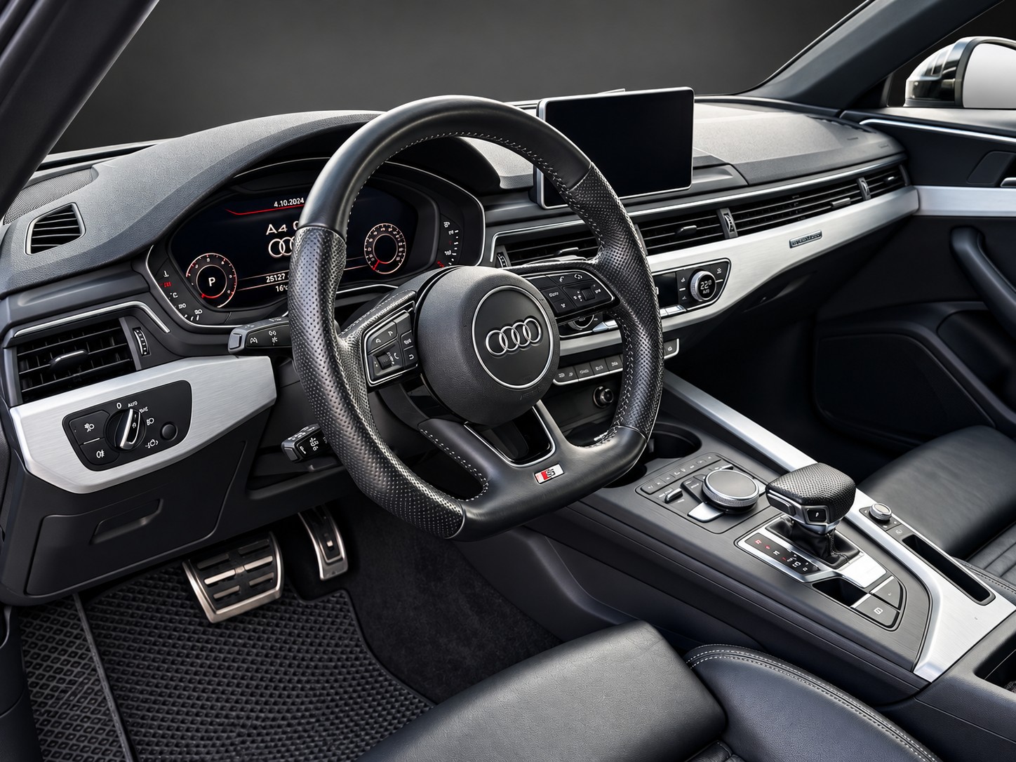 AUDI A4 Avant 3.0 TDI S-Line Sport quattro tiptronic mit 272 PS-image-6
