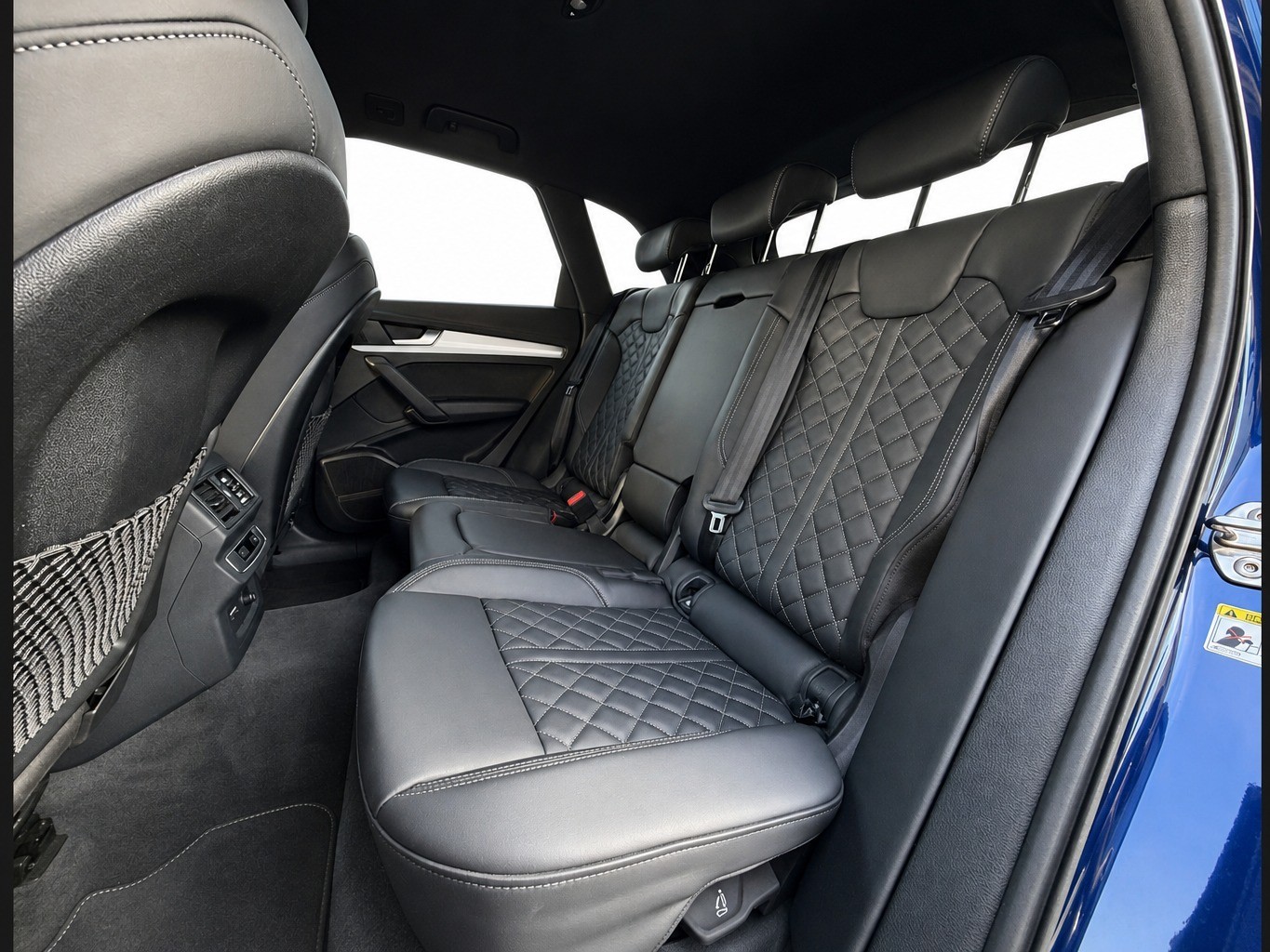 AUDI Q5 45 TFSI S-line quattro S-tronic-image-15
