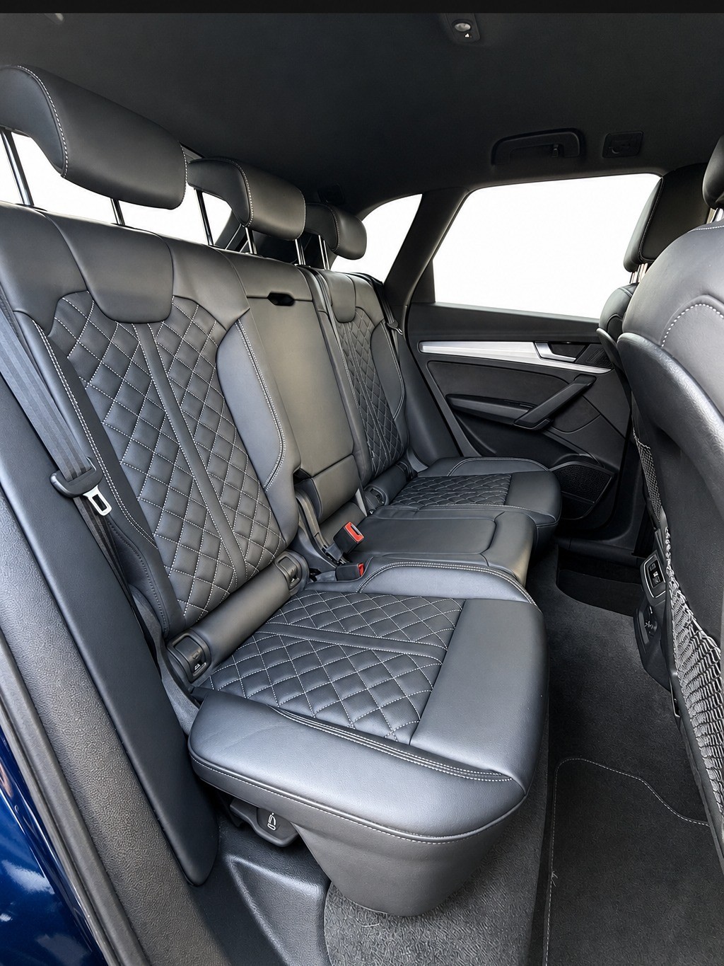 AUDI Q5 45 TFSI S-line quattro S-tronic-image-16